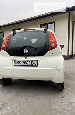Хэтчбек BYD F0 2013 в 