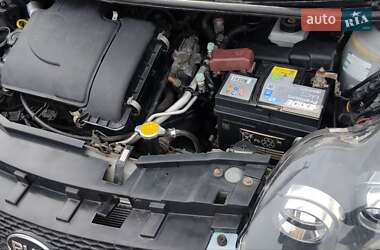 Хэтчбек BYD F0 2012 в 