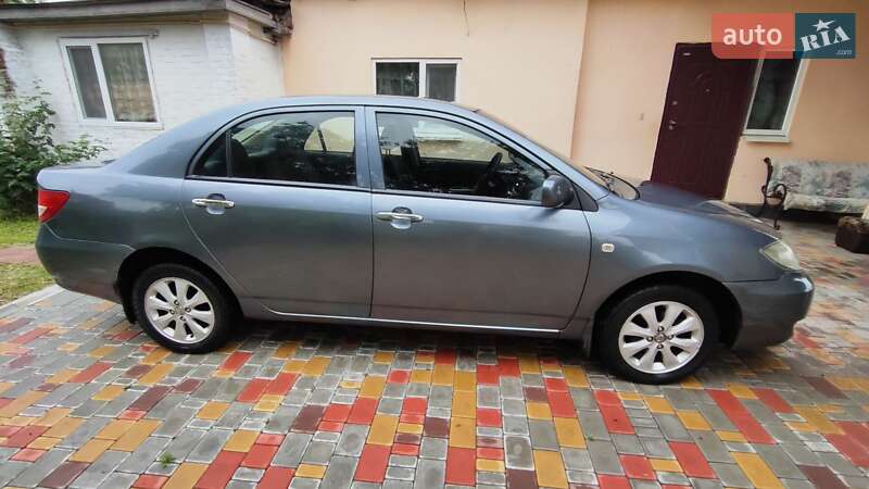 Седан BYD F3 2013 в Золотоноше