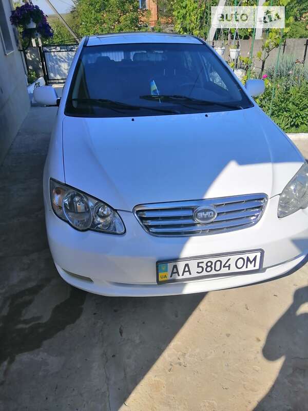 Седан BYD F3 2013 в Новоархангельске