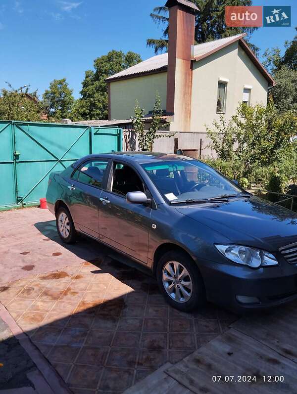BYD F3 2013