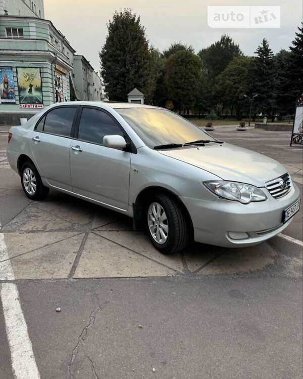 Седан BYD F3 2012 в Кам'янському