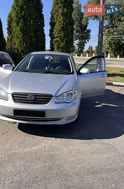 Седан BYD F3 2013 в 