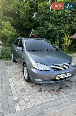Седан BYD F3 2013 в Сатанові