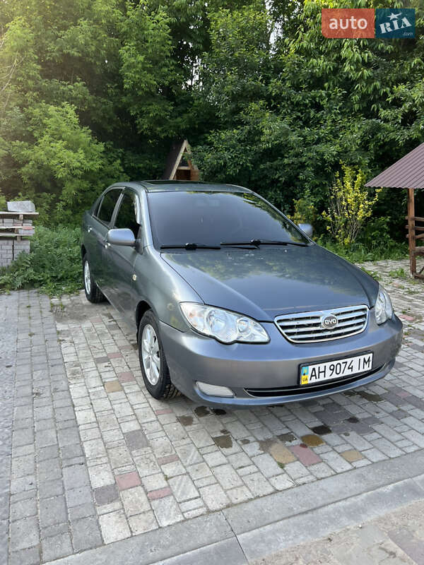 BYD F3 2013