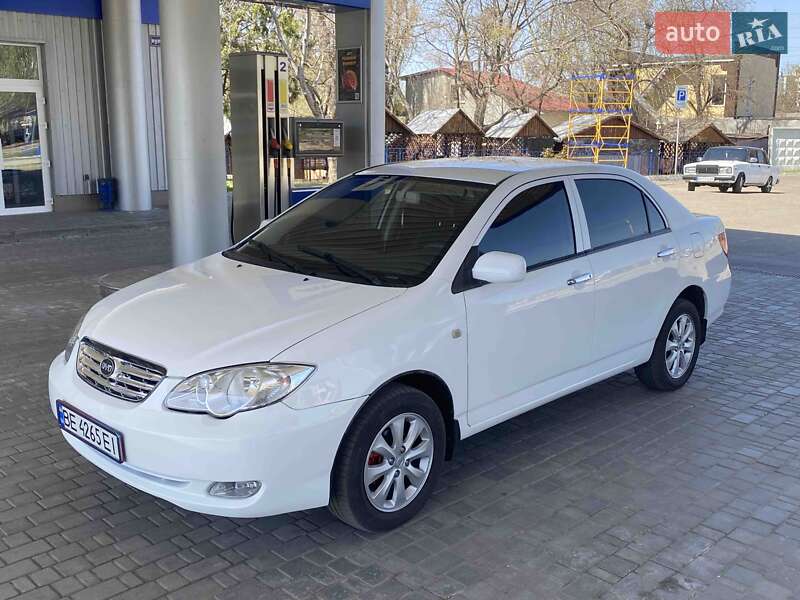 Седан BYD F3 2013 в 