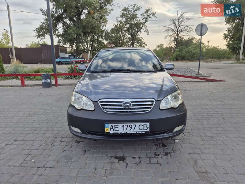 Седан BYD F3 2012 в Новомосковске