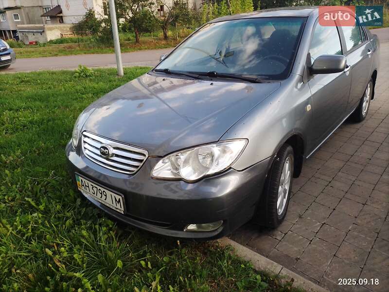 BYD F3 2013