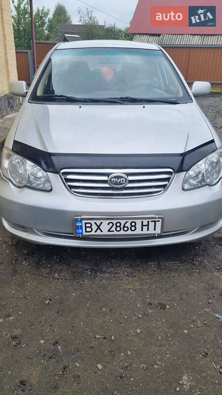 Седан BYD F3 2011 в 