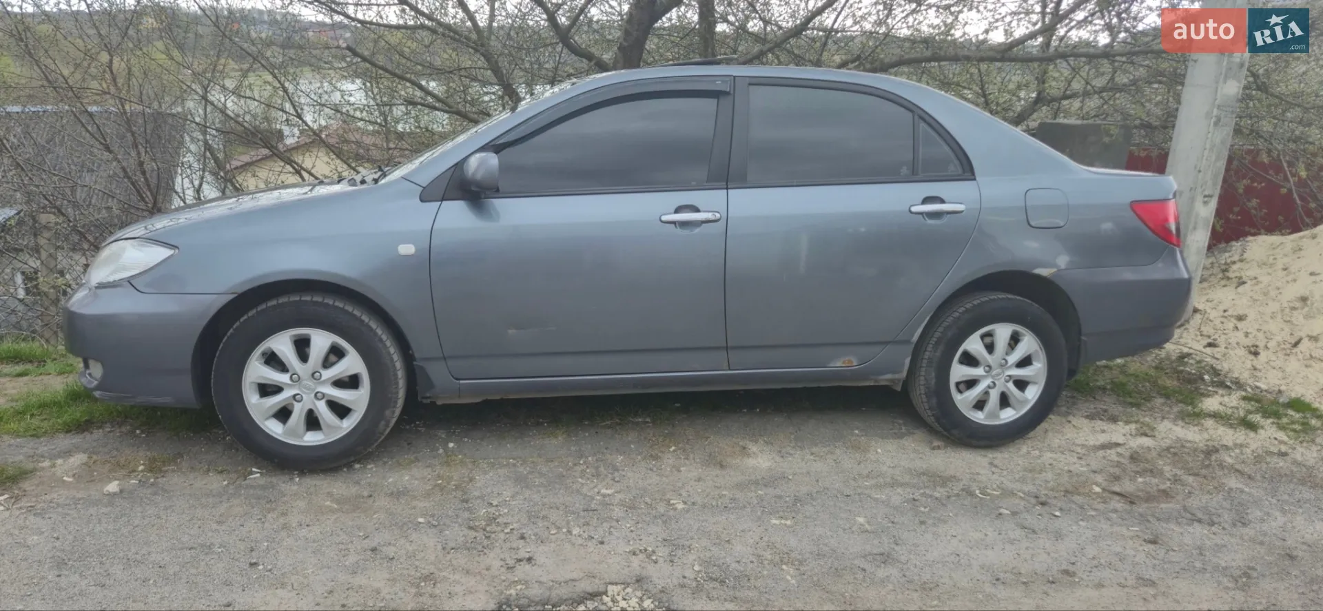 2013 BYD F3 - мініатюра 2