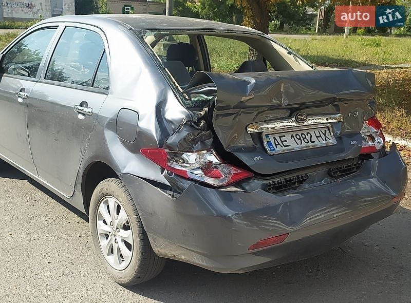Седан BYD F3 2013 в Павлограді