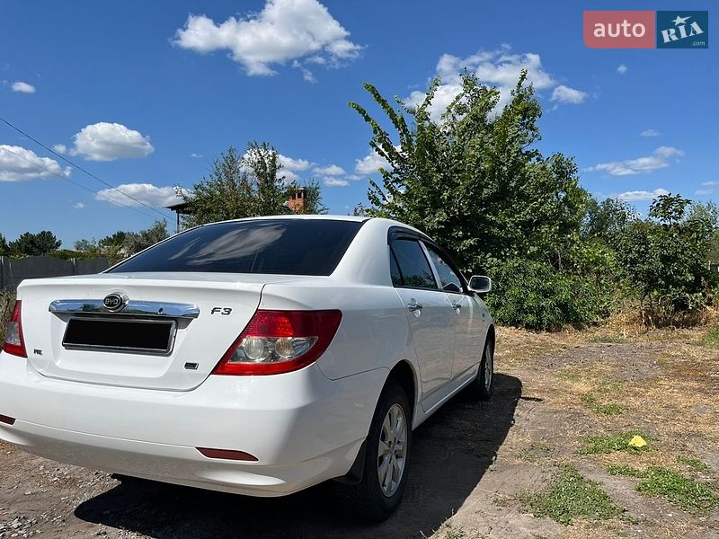 Седан BYD F3 2014 в Днепре