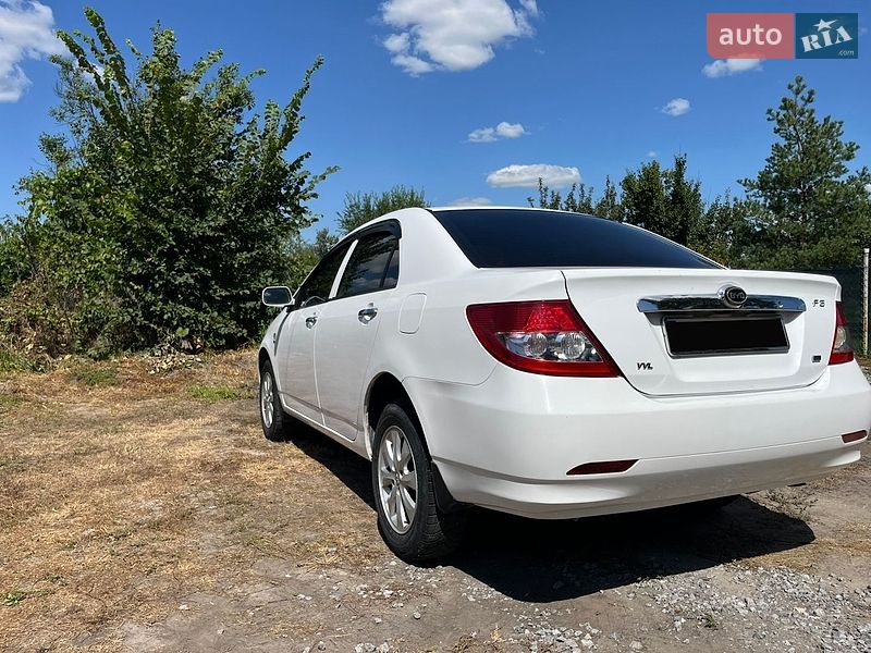 Седан BYD F3 2014 в Днепре