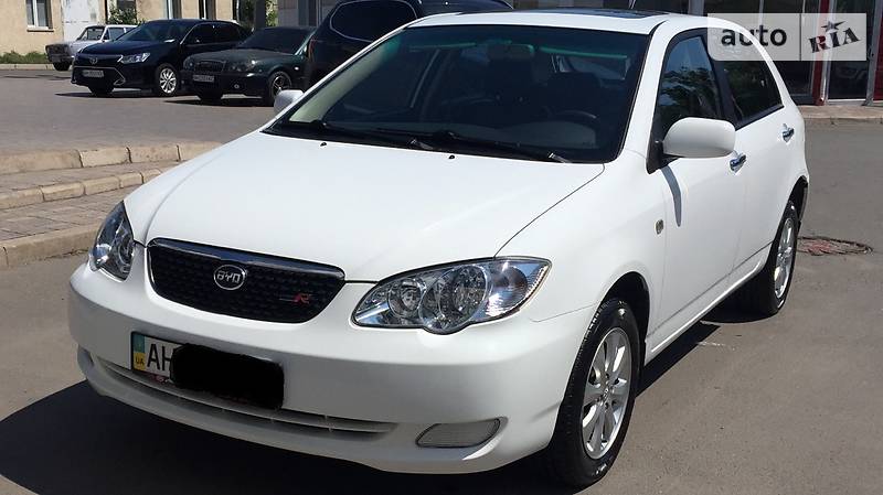 BYD F3R 2012 року