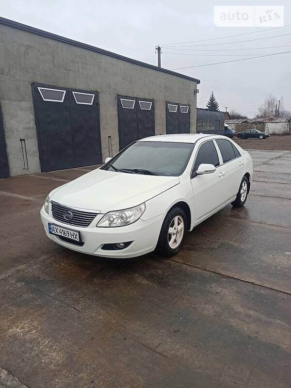 Седан BYD F6 2012 в Харькове