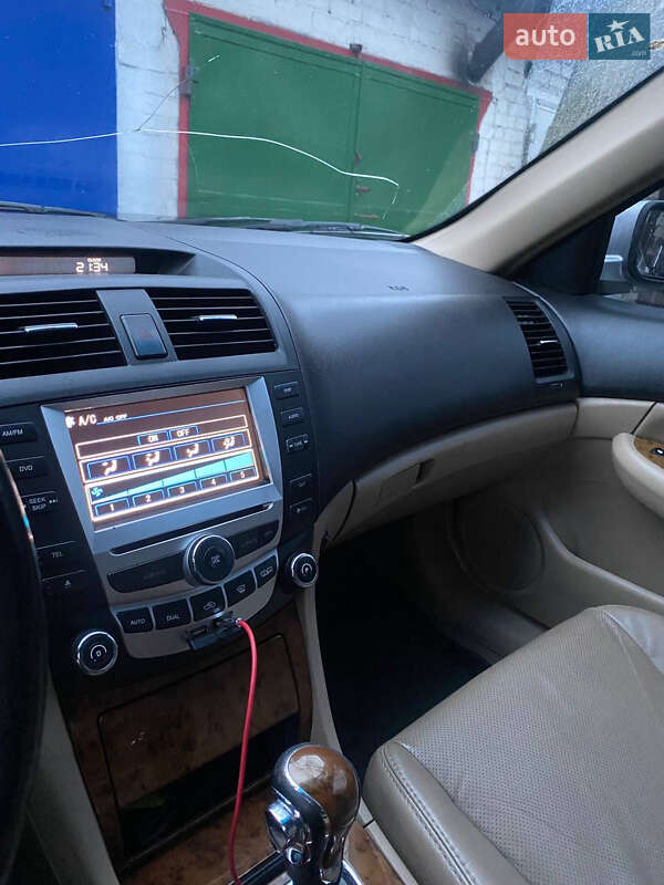 Седан BYD F6 2012 в Першотравенську