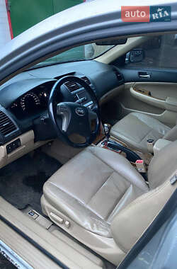 Седан BYD F6 2012 в 