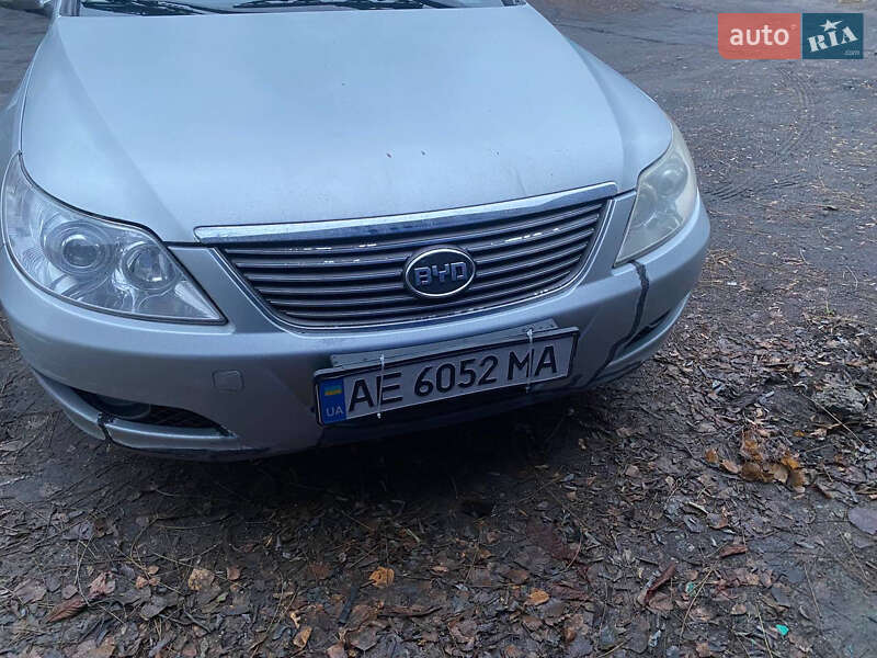 Седан BYD F6 2012 в Першотравенську