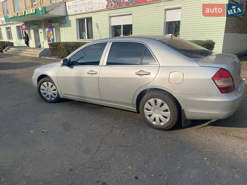 Седан BYD F6 2012 в Першотравенську