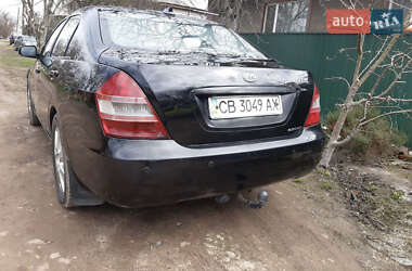 Седан BYD F6 2011 в 