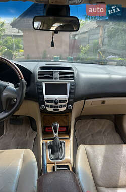 Седан BYD F6 2011 в 