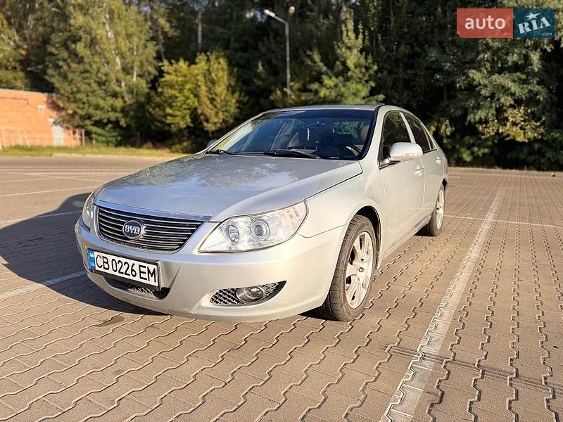 BYD F6 2012 BYD F6 2012