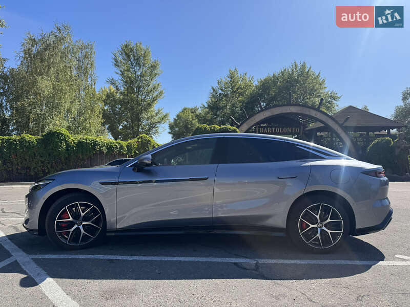 Седан BYD Han L 2025 в 