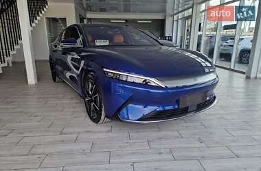 Седан BYD Han 2021 в 