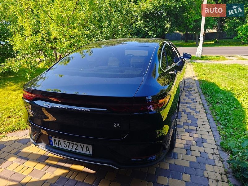 Седан BYD Han 2022 в Борисполі