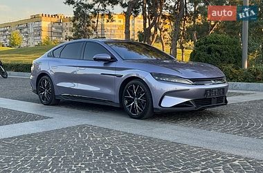 Седан BYD Han 2024 в Дніпрі
