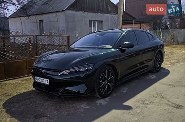 Седан BYD Han 2022 в Киеве