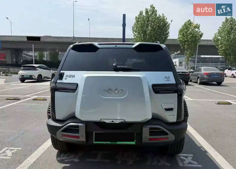 Внедорожник / Кроссовер BYD Leopard 3 2025 в Киеве