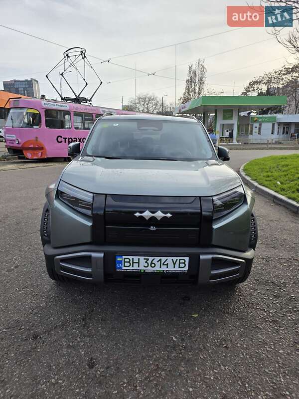 Внедорожник / Кроссовер BYD Leopard 3 2025 в Одессе