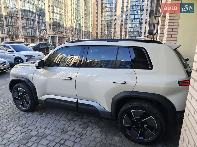 Внедорожник / Кроссовер BYD Leopard 3 2025 в Днепре