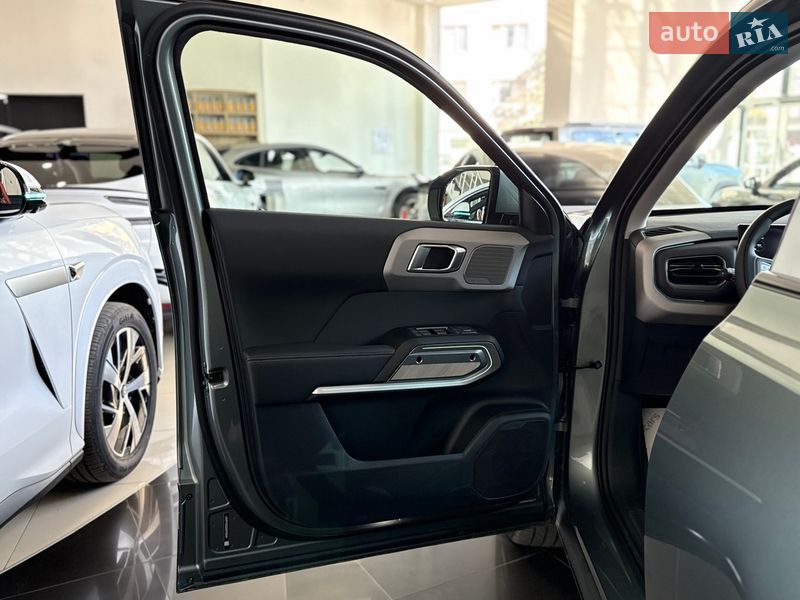 Внедорожник / Кроссовер BYD Leopard 3 2025 в Одессе