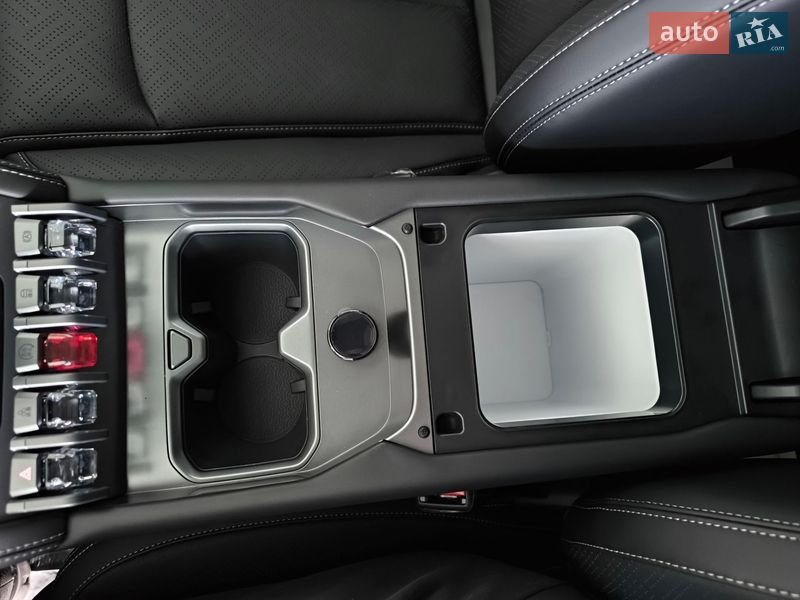 Внедорожник / Кроссовер BYD Leopard 3 2025 в Радехове