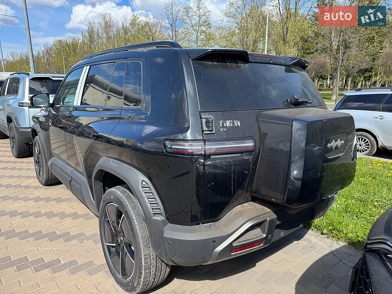 Позашляховик / Кросовер BYD Leopard 3 2025 в Києві