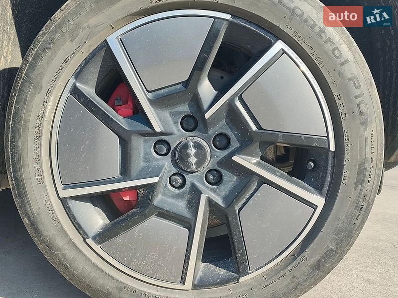 Позашляховик / Кросовер BYD Leopard 3 2025 в Києві фото 19 Позашляховик / Кросовер BYD Leopard 3 2025 в Києві