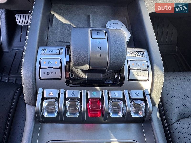 Внедорожник / Кроссовер BYD Leopard 3 2025 в Львове фото 44 Внедорожник / Кроссовер BYD Leopard 3 2025 в Львове