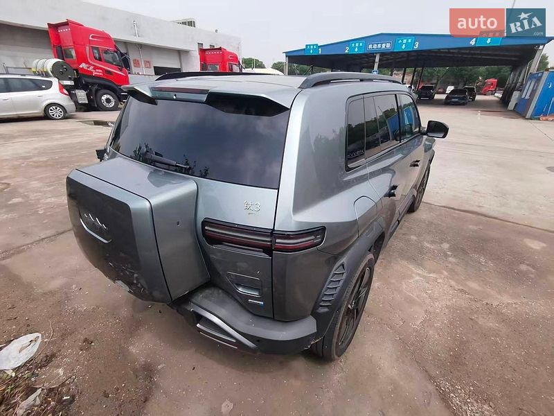 Внедорожник / Кроссовер BYD Leopard 3 2025 в Киеве фото 6 Внедорожник / Кроссовер BYD Leopard 3 2025 в Киеве