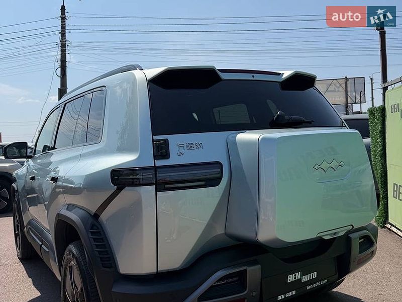Внедорожник / Кроссовер BYD Leopard 3 2025 в Киеве