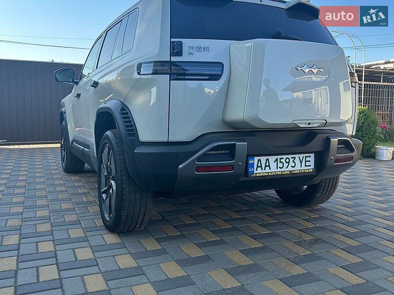 Внедорожник / Кроссовер BYD Leopard 3 2025 в Киеве