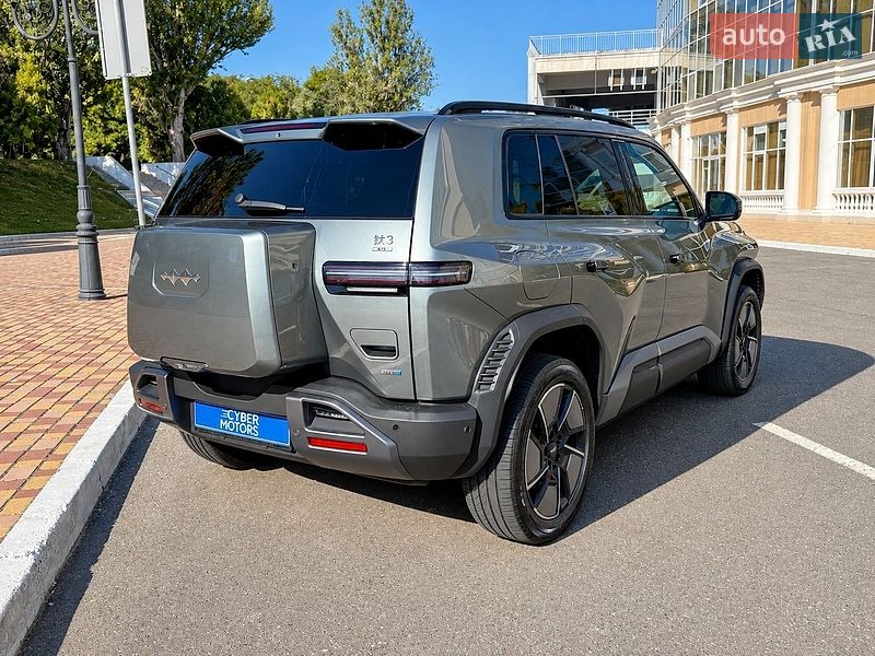 Позашляховик / Кросовер BYD Leopard 3 2025 в Києві