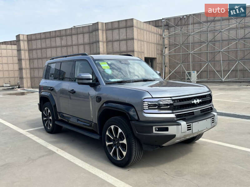 Внедорожник / Кроссовер BYD Leopard 5 2024 в 