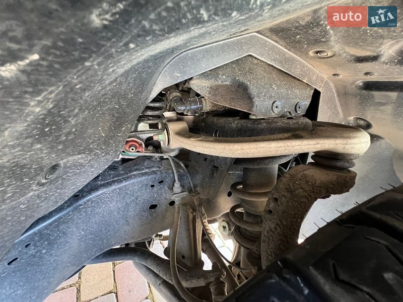 Внедорожник / Кроссовер BYD Leopard 5 2025 в Ужгороде