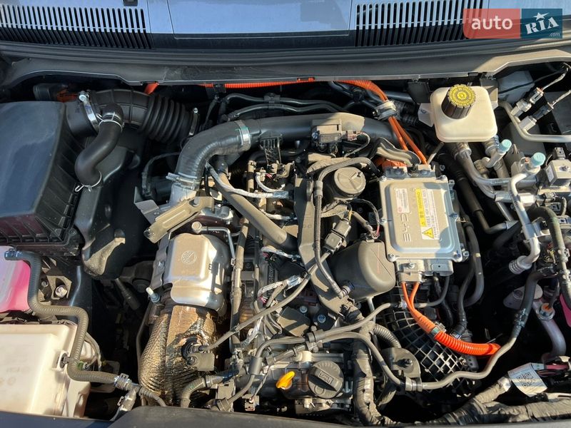 Внедорожник / Кроссовер BYD Leopard 5 2025 в Ужгороде