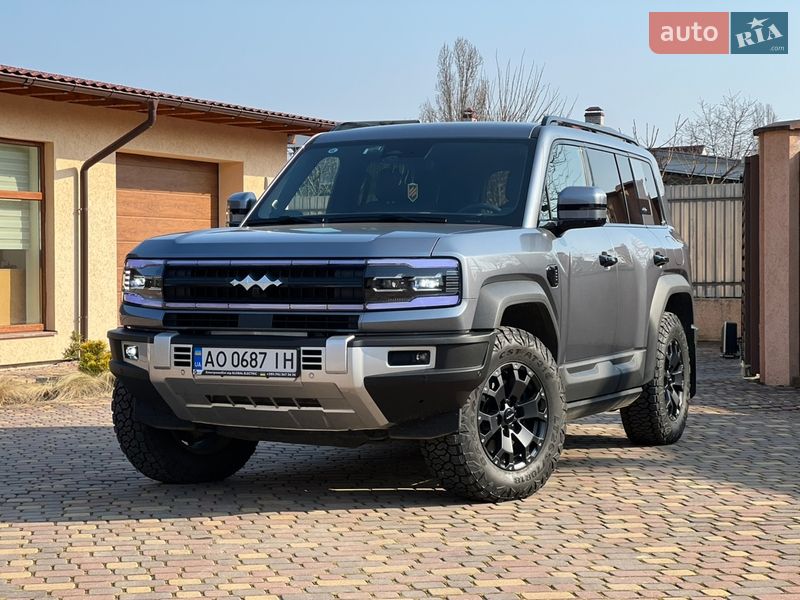 Внедорожник / Кроссовер BYD Leopard 5 2025 в Ужгороде