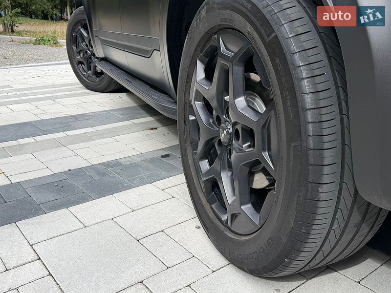 Внедорожник / Кроссовер BYD Leopard 7 2025 в Хмельницком фото 55 Внедорожник / Кроссовер BYD Leopard 7 2025 в Хмельницком
