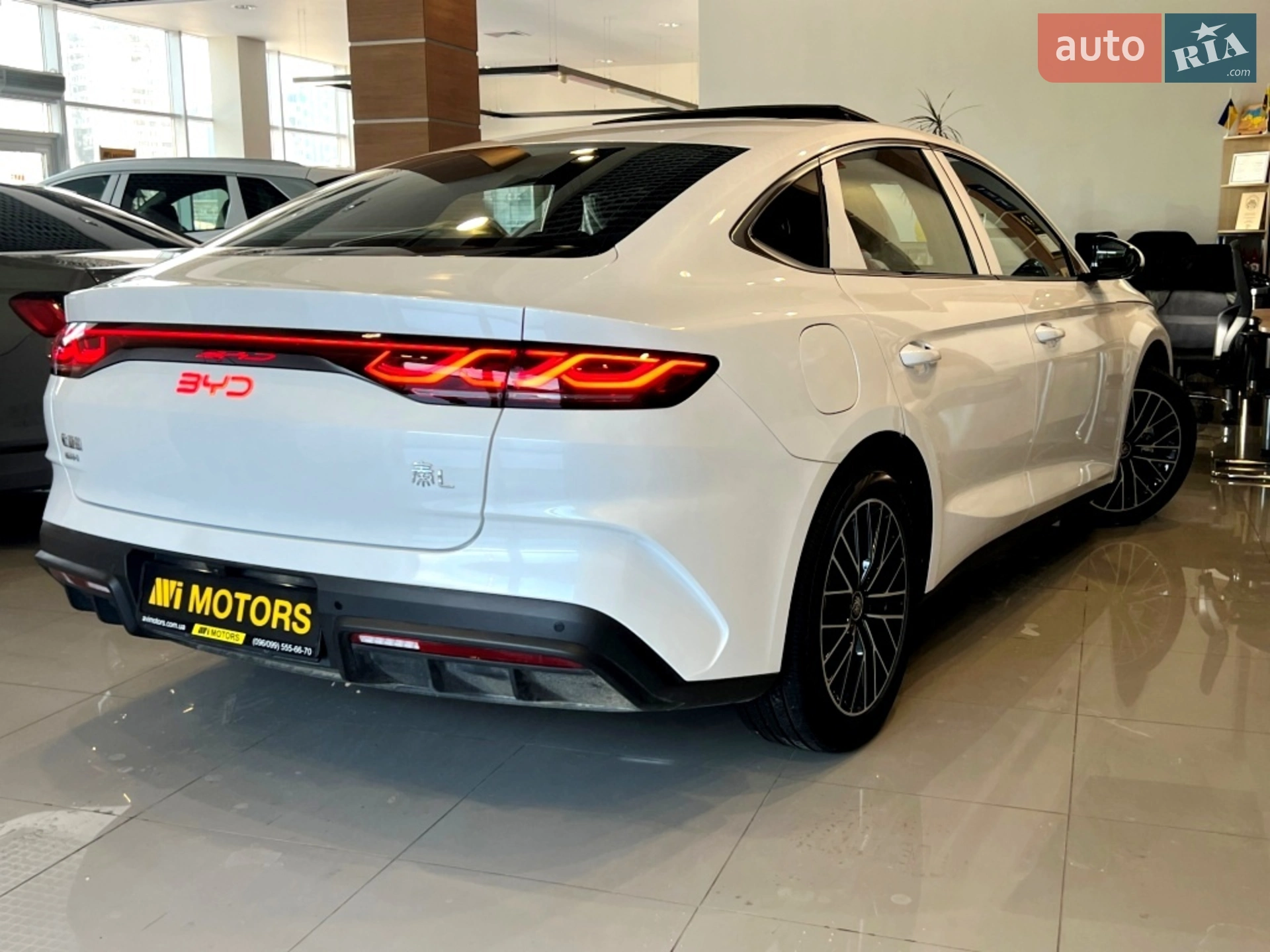 2024 BYD Qin - мініатюра 4