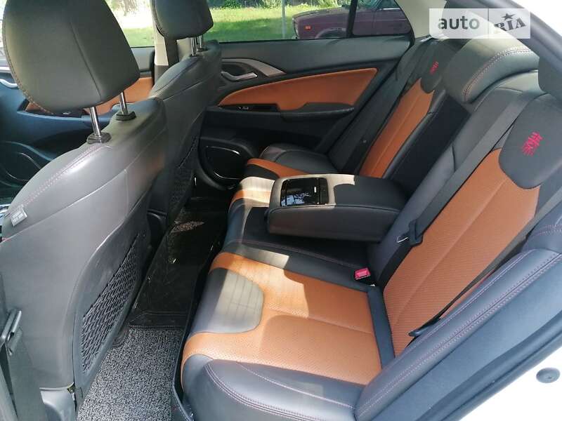 Седан BYD Qin Plus 2016 в Радомышле